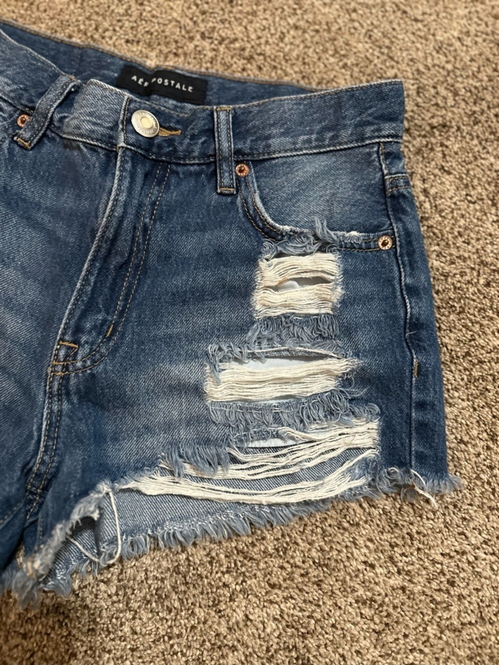 Aeropostale Ripped High-Waist Denim Shorts in Blue - Picture 2 of 9